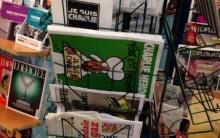 Le dernier numéro de "Charlie Hebdo" en kiosques. 