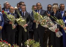  Les ministres de l’intérieur français, allemand et britannique se sont rendus avec leur homologue tunisien, ce lundi, sur les lieux de l'attentat de Sousse.