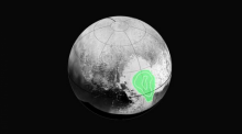 Pluton surface glacée