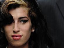 Amy Winehouse visage 