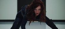 Scarlette Johansson dans Iron Man 2.