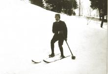 Abel Rossignol sur des skis.