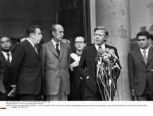 Helmut Schmidt (à droite) sur e perron de l'Elysée avec Valéry Giscard d'Estaing en 1974.