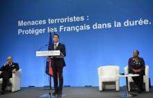 Manuel Valls Bernard Cazeneuve Christiane Taubira 23.12.2015