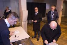 Elections Régionales Vote François Hollande Tulle 06.12.2015