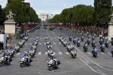 14 juillet défilé militaires Champs Elysées 14.07.2016