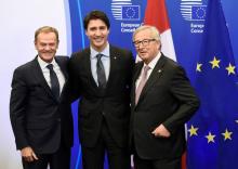 Donald Tusk, Justin Trudeau et Jean-Claude Juncker.