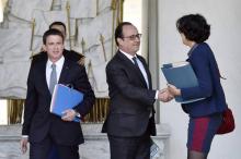 Manuel Valls, François Hollande et Myriam el Khomri sur le péron de l'Elysée.