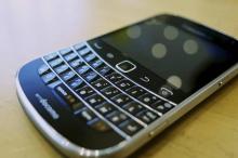 Un téléphone de la marque BlackBerry