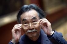 Jiro Taniguchi, auteur de bande dessinée japonais, pose le 26 janvier 2015 à Paris