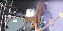 Tye Trujillo a 12 ans et il sera le nouveau bassiste du groupe de métal Korn le temps de leur prochaine tournée en Amérique du Sud au mois d'avril.