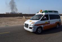 Une ambulance dans la banlieue d'Aden le 6 octobre 2015 au Yémen