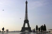 La France devrait attirer "88 à 89 millions de touristes en 2017", ce qui représenterait un nouveau 