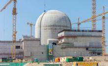La centrale nucléaire Barakah en construction près de al-Hamra, ouest d'Abou Dhabi, le 1er juin 2017