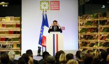 Emmanuel Macron au marché de gros de Rungis, le 11 octobre 2017