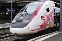 Le nouveau TGV qui circulera sur la ligne à grande vitesse Tours-Bordeaux, appelée l'Océane, à Borde