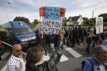 Manifestation d'employés de GM&S La Souterraine à Egletons, le 4 octobre 2017