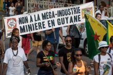 Manifestation à Cayenne, en Guyane, à l'occasion de la visite du président Emmanuel Macron, le 26 oc