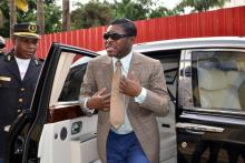 Teodorin Obiang, fils du président de Guinée équatoriale, arrivant devant la cathédrale de Malabo, e