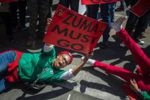 Une manifestante appelle au départ de Jacob Zuma, le 27 septembre 2017 à Johannesburg