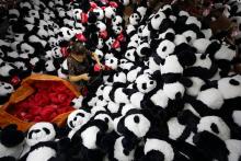 Dans une usine de fabrication de jouets à Lianyungang, dans l'est de la Chine, le 9 octobre 2017, la