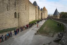 Chaîne humaine autour de la Cité médiévale de Carcassonne, le 12 octobre 2017