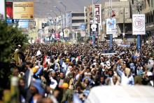 Des Yéménites manifestent à Sanaa contre le blocus imposé par la coalition arabe sous commandement s
