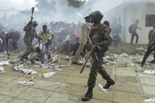 Incidents autour du stade où doit avoir lieu la cérémonie d'investiture du président kényan Uhuru Ke