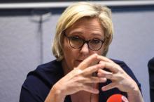 La présidente du Front national Marine Le Pen le 2 novembre 2017 à Calais