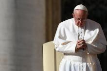 Le pape François place Saint-Pierre au Vatican, le 22 novembre 2017