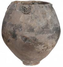 Une jarre néolithique retrouvée en Géorgie, photo fournie par le Georgian National Museum le 13 nove