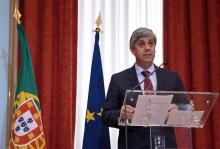 Le ministre portugais des Finances Mario Centeno lors d'une conférence de presse à Lisbonne le 30 no