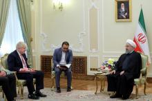 Photo du président iranien Hassan Rohani recevant à Téhéran le chef de la diplomatie britannique Bor