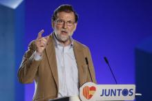 Le Premier ministre espagnol Mariano Rajoy lors d'un meeting à Barcelone le 12 novembre 2017