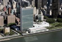 Vue aréienne du siège de l'ONU à New York, le 1er juilet 2007