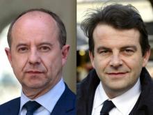 Jean-Jacques Urvoas (ici à gauche), est soupçonné d'avoir transmis au député Thierry Solère, membre des Républicains à l'époque (D), des informations sur une enquête pour fraude fiscale le concernant