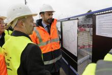 Le Premier ministre Edouard Philippe visite le site de la future ligne 15 du métro du Grand Paris, le 23 janvier 2018 à Champigny-sur-Marne
