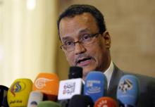 Le représentant spécial de l'ONU au Yémen, Ismaïl Ould Cheikh Ahmed lors d'une conférence de presse à l'aéroport de Sanaa le 7 novembre 2016