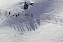 Zermatt, l'une des stations de ski les plus réputées de Suisse, est coupée du monde en raison des récentes chutes de neige tombée en abondance
