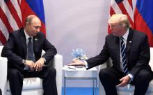 Le président américain Donald Trump et le chef de l'Etat russe Vladimir Poutine, lors du sommet du G