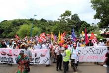 Une manifestation contre l'insécurité et les violences à Mamoudzou, Mayotte, le 20 février 2018