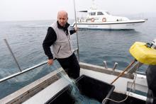 Diego Makovac, pêcheur croate à Savudrija, dans la baie de Piran, en CRoatie, le 23 janvier 2018