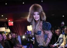 La styliste française Myriam Chalek a fait défiler des femmes victimes de harcèlement ou d'agression sexuelle, le 9 février 2018 lors de la Fashion Week de New York