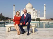 le Premier ministre israélien, Benjamin Netanyahu et son épouse Sara le 16 janvier 2018 devant le Taj Mahal en Inde