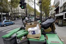 La maire de Paris Anne Hidalgo a fustigé lundi l'incivisme contre lequel elle a plaidé une "tolérance zéro" sur la question très polémique de la propreté dans la capitale