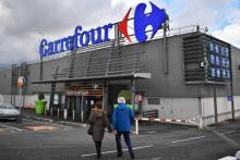 Les actionnaires de Carrefour "doivent participer aux efforts", selon Laurent Berger, numéro un de la CFDT, qui proteste contre le "recul social" dans le groupe
