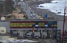 Poste frontière entre la ville marocaine de Fnideq et l'enclave espagnole de Ceuta, le 17 février 2017