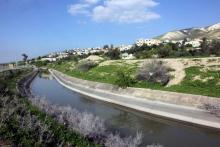 Vue d'une partie du canal King Abdallah, le 12 mars 2018 près du barrage de Wadi al-Arab, en Jordanie