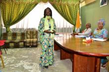 La présidente du nouveau syndicat de femmes de Côte d'Ivoire, Mariatou Guiehoa, pose dans son bureau d'Abidjan le 22 février 2018.