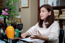 Lee Eun-eui, ex-commerciale chez Samsung et aujourd'hui avocate, lors d'une interview à Séoul, le 15 mars 2018